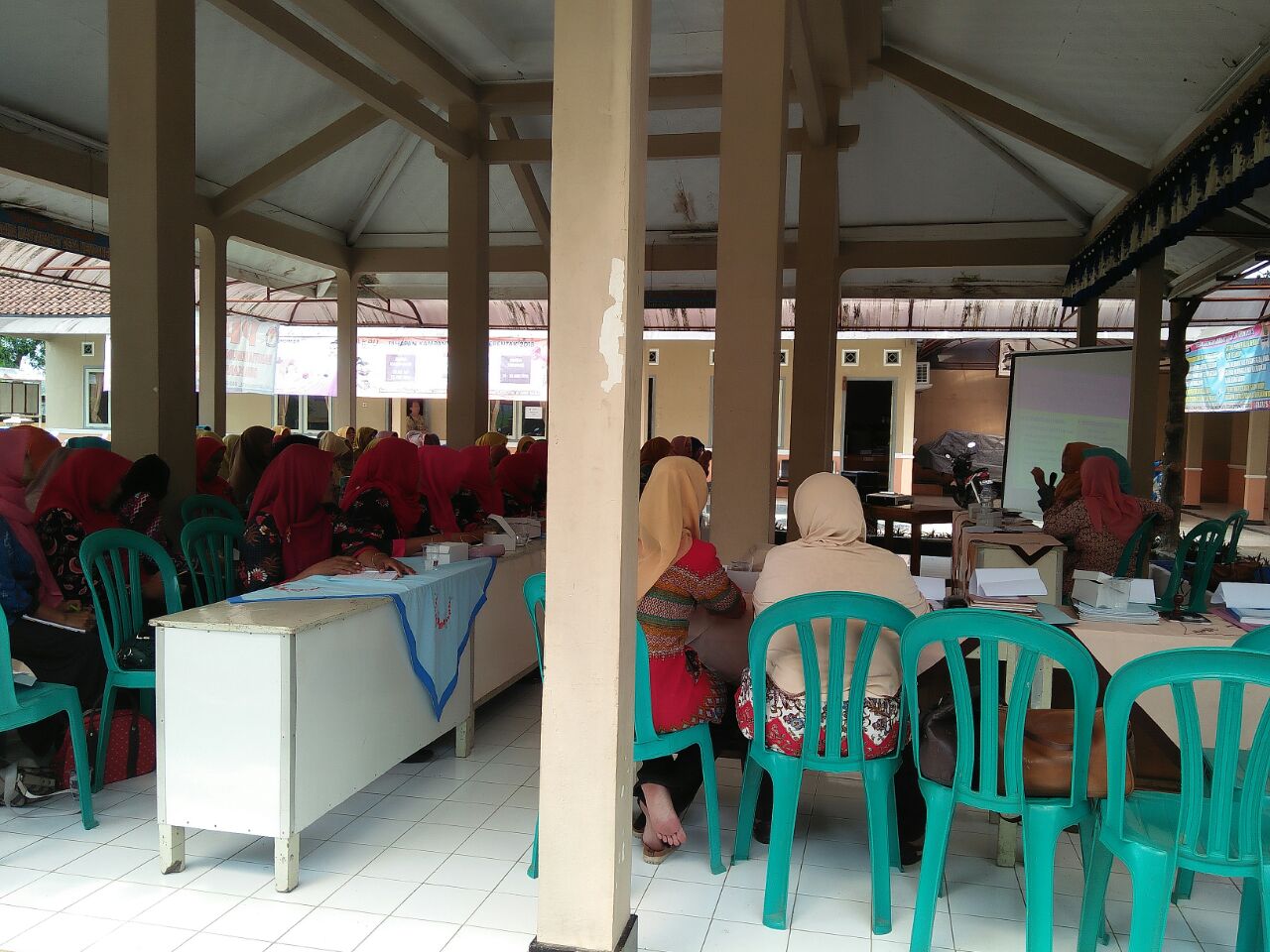 Rapat koordinasi PKK